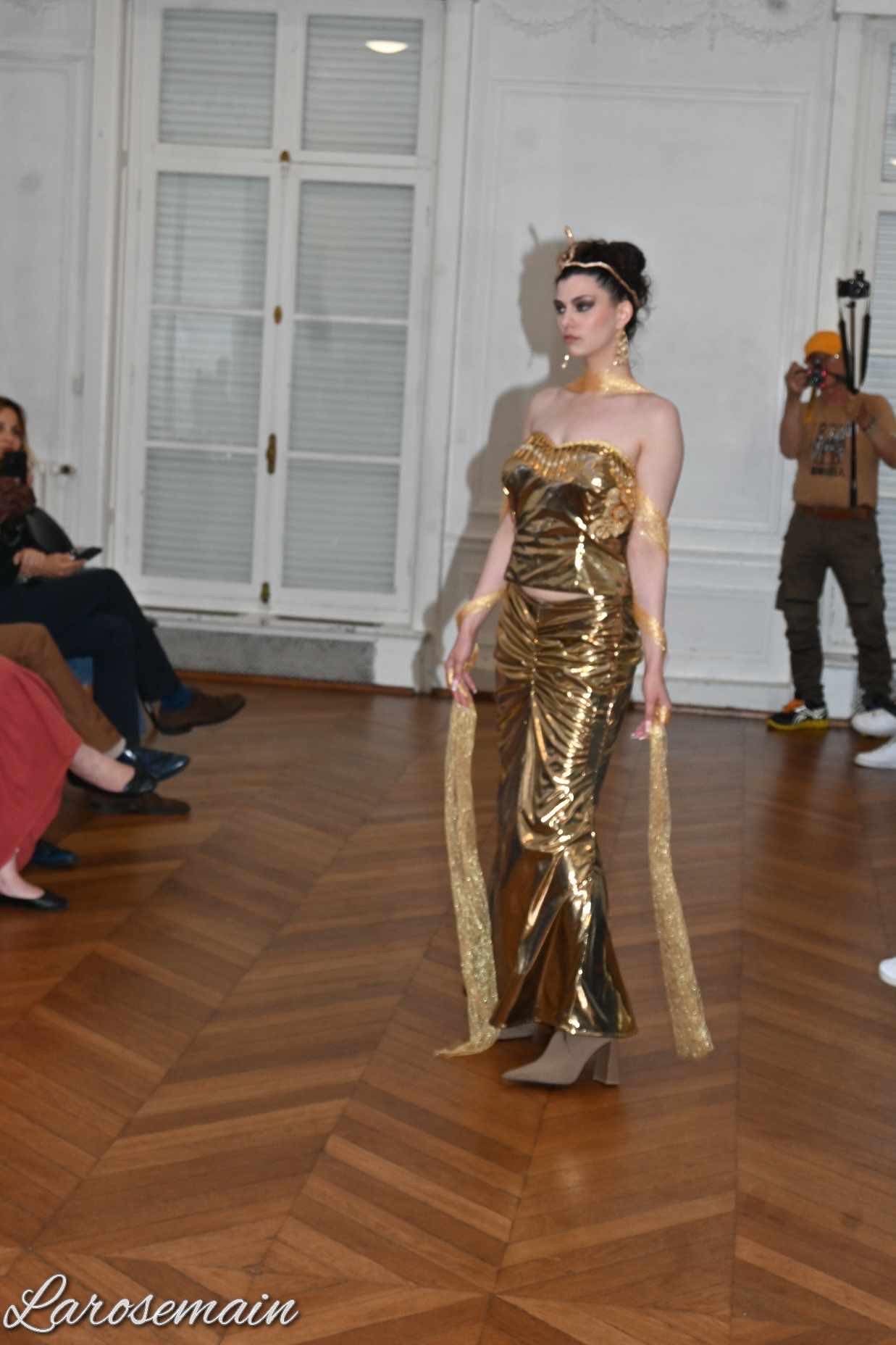 Ensemble gold